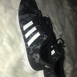 Adidas cloud foam sneakers